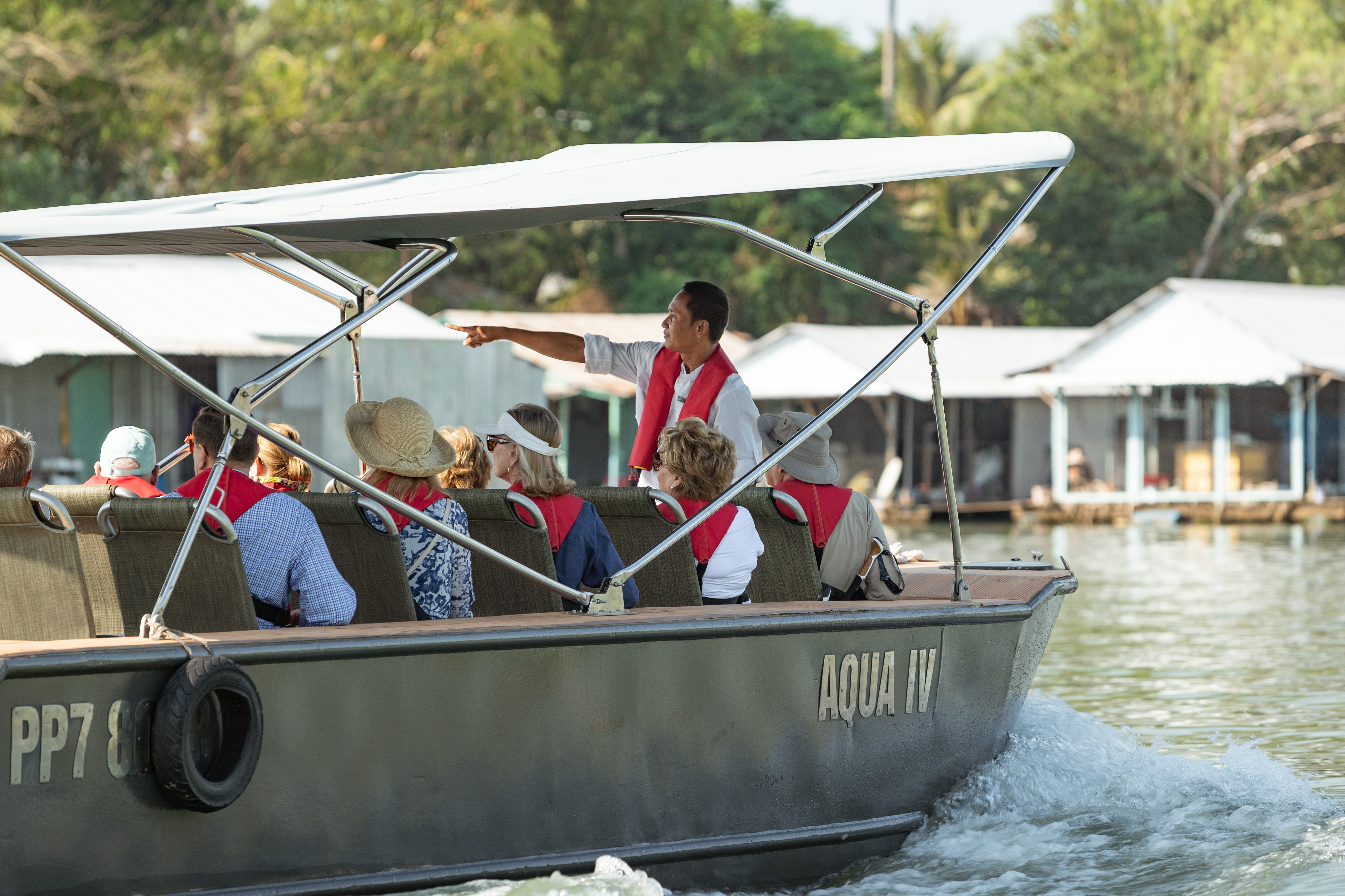 aqua mekong tender tour