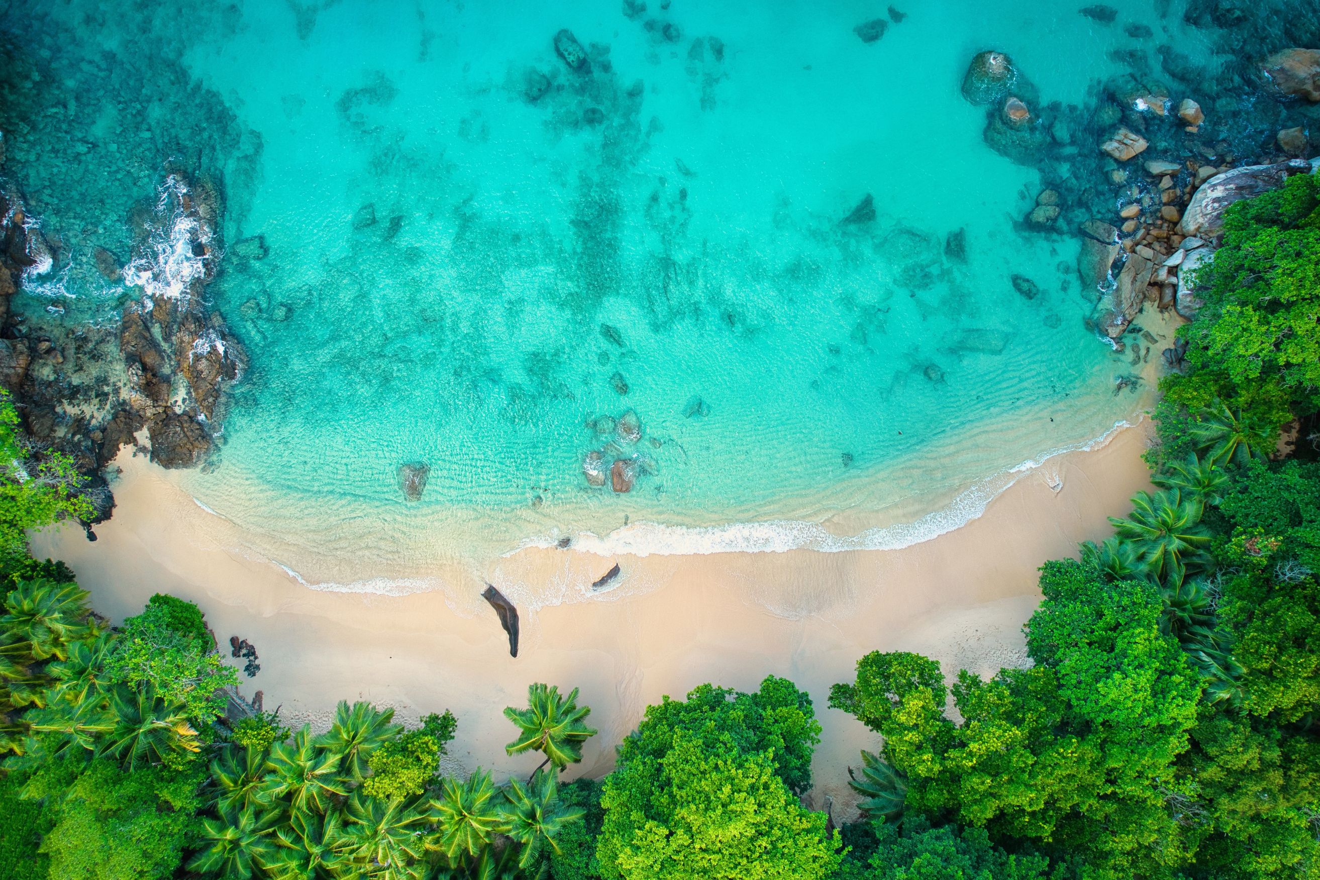 seychelles_Body Image w caption (Bleed) Template_PC (2).jpg