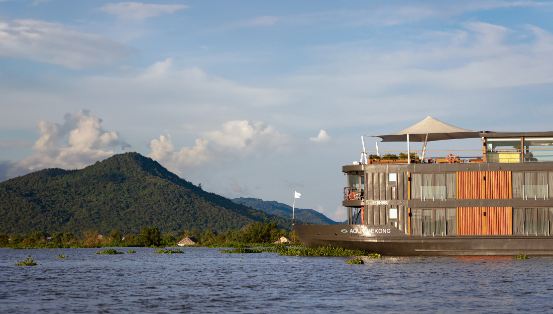 Aqua Mekong_Vessel