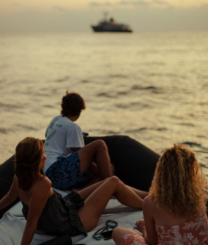 Guests on a tender