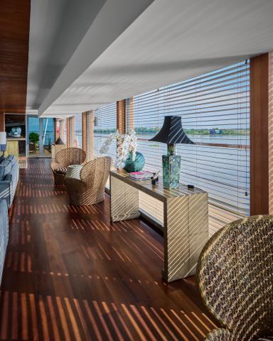 Aqua Mekong main lounge