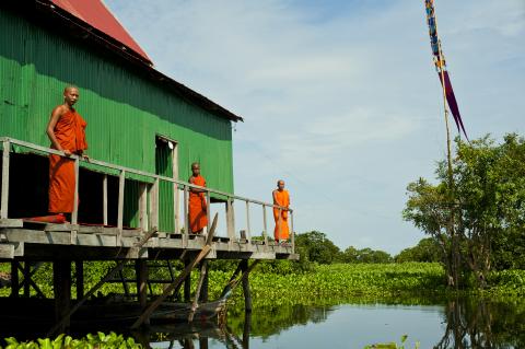 Cambodia - Floating Village Monks