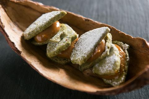 Coca Leaf Alfajores (Alfajores de Coca)