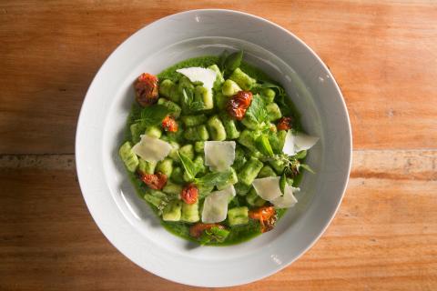 Yucca Gnocchi with Pesto (Ñoquis de Yucca con Pesto)