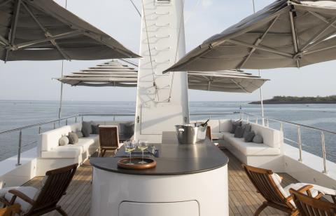 Sun deck