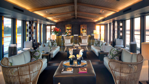 Indoor lounge