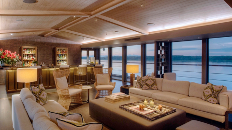 Indoor lounge