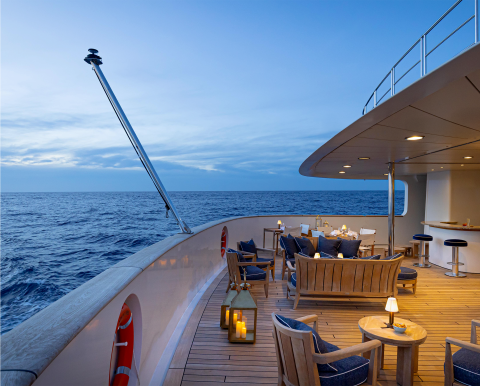 Outdoor Lounge