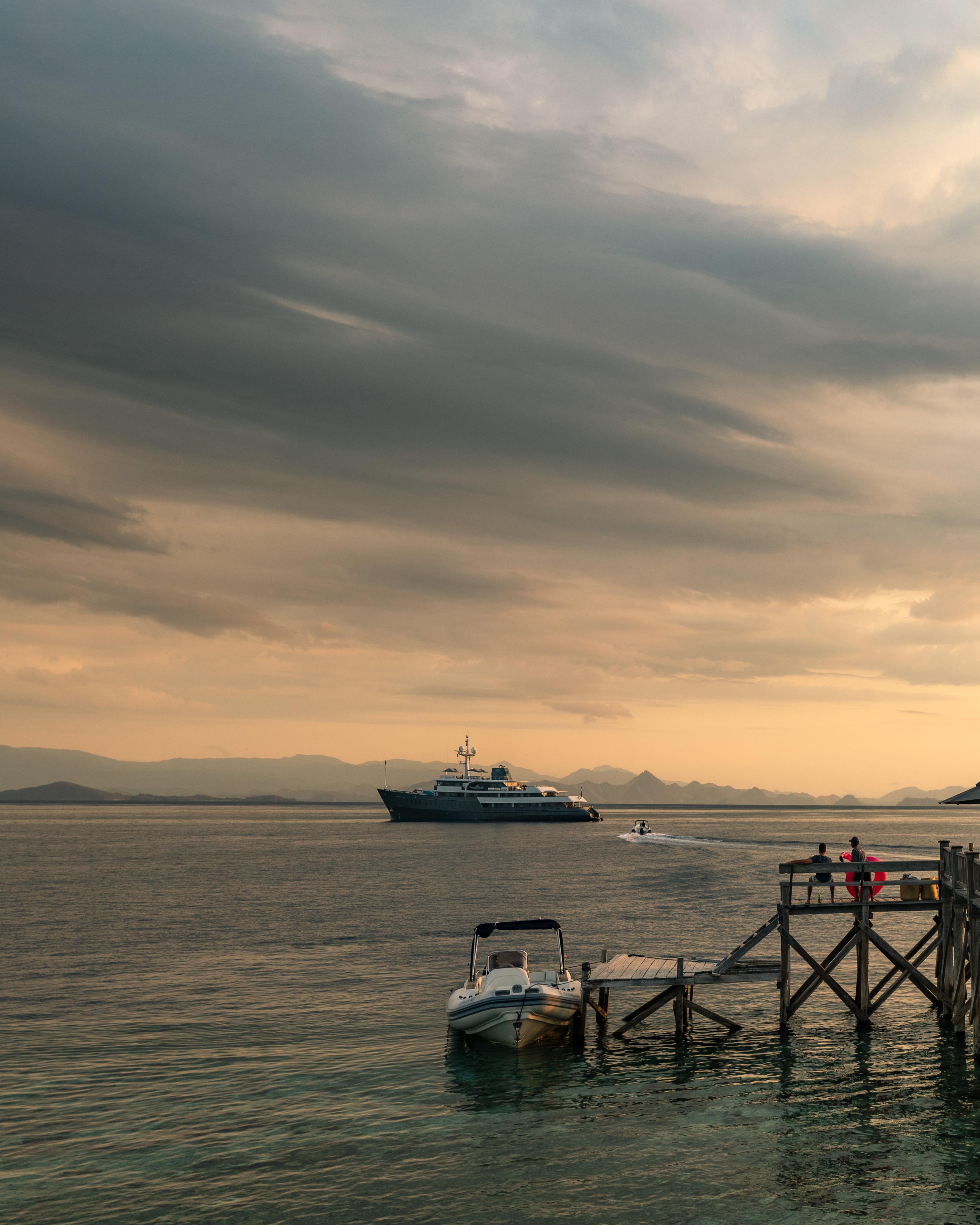 Indonesia cruise