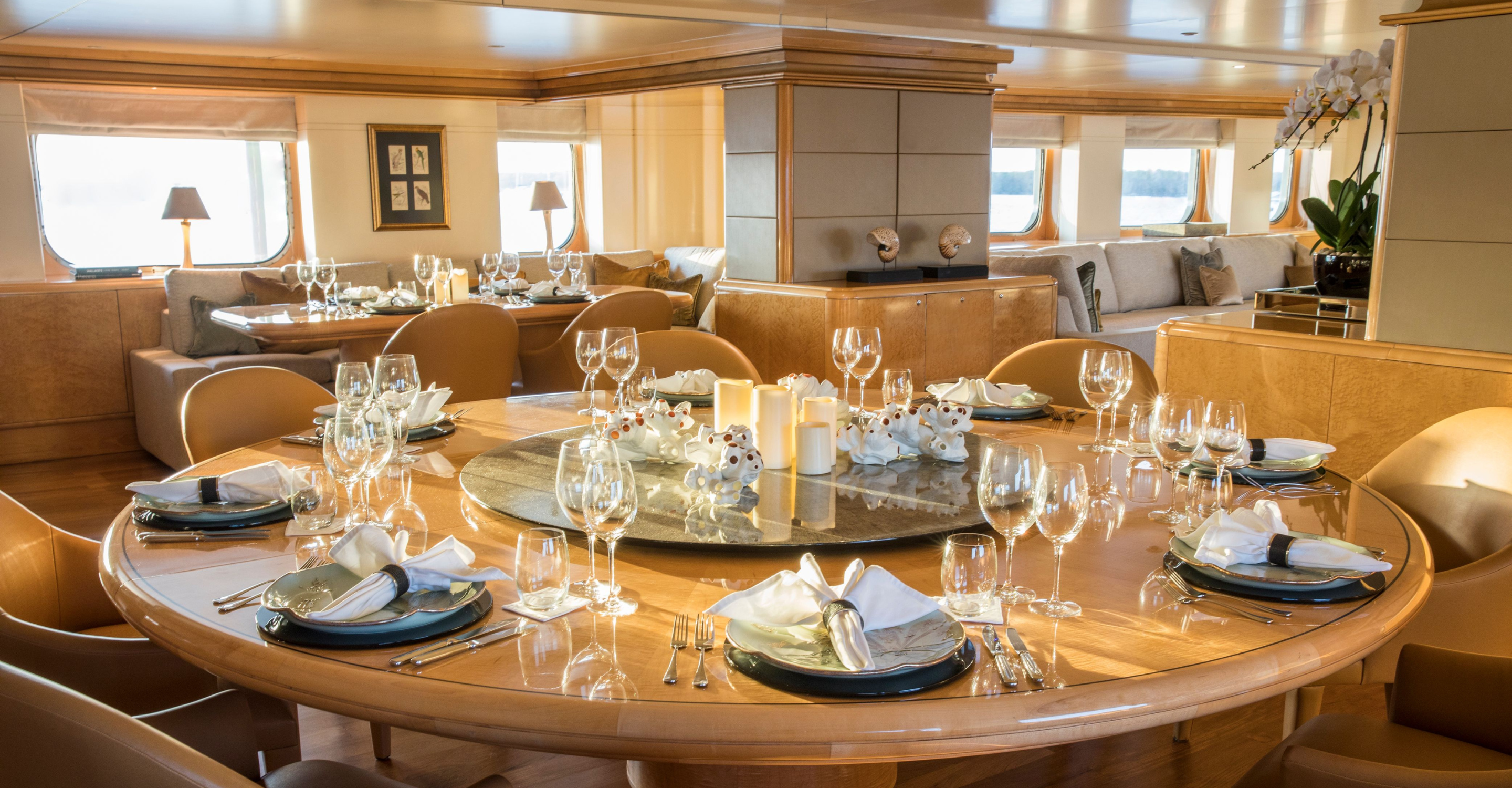 Aqua Blu Charter Tablet Suites and Social Spaces (3).png