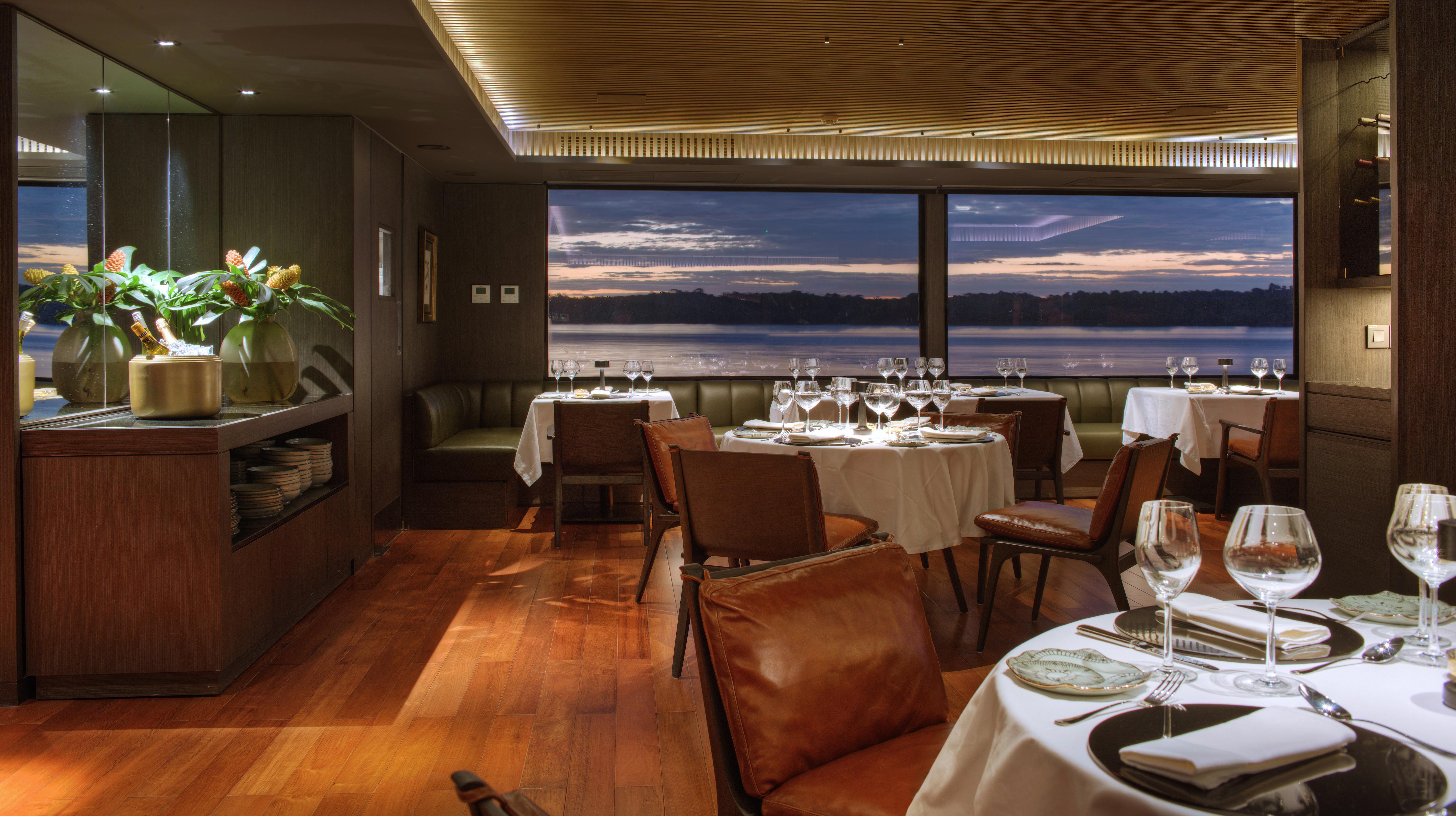 Aqua Nera_Dining Room_03.jpg