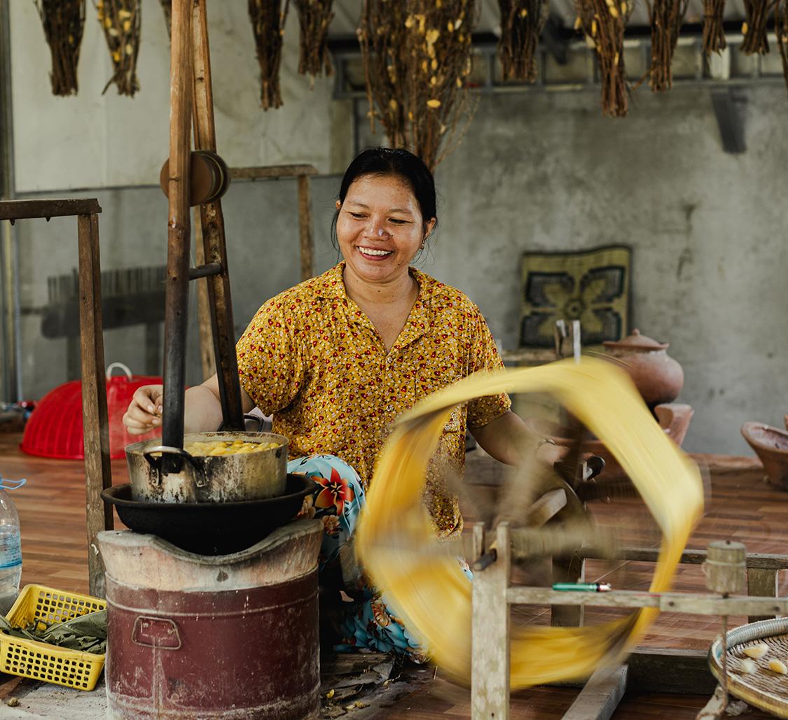 Supporting Local Craftsmanship - Mobile