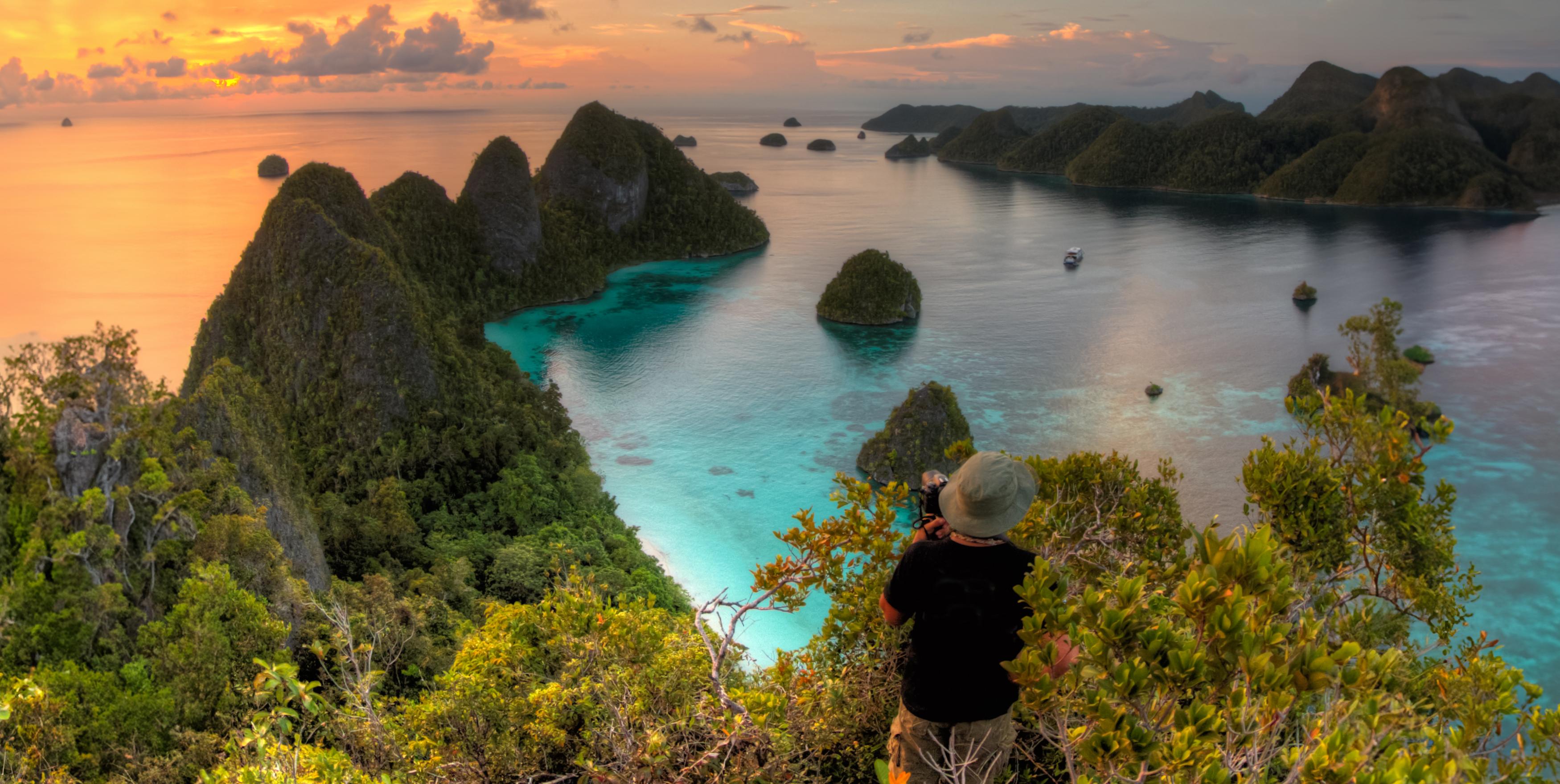 Raja Ampat - Landscape- 04 dual destinations