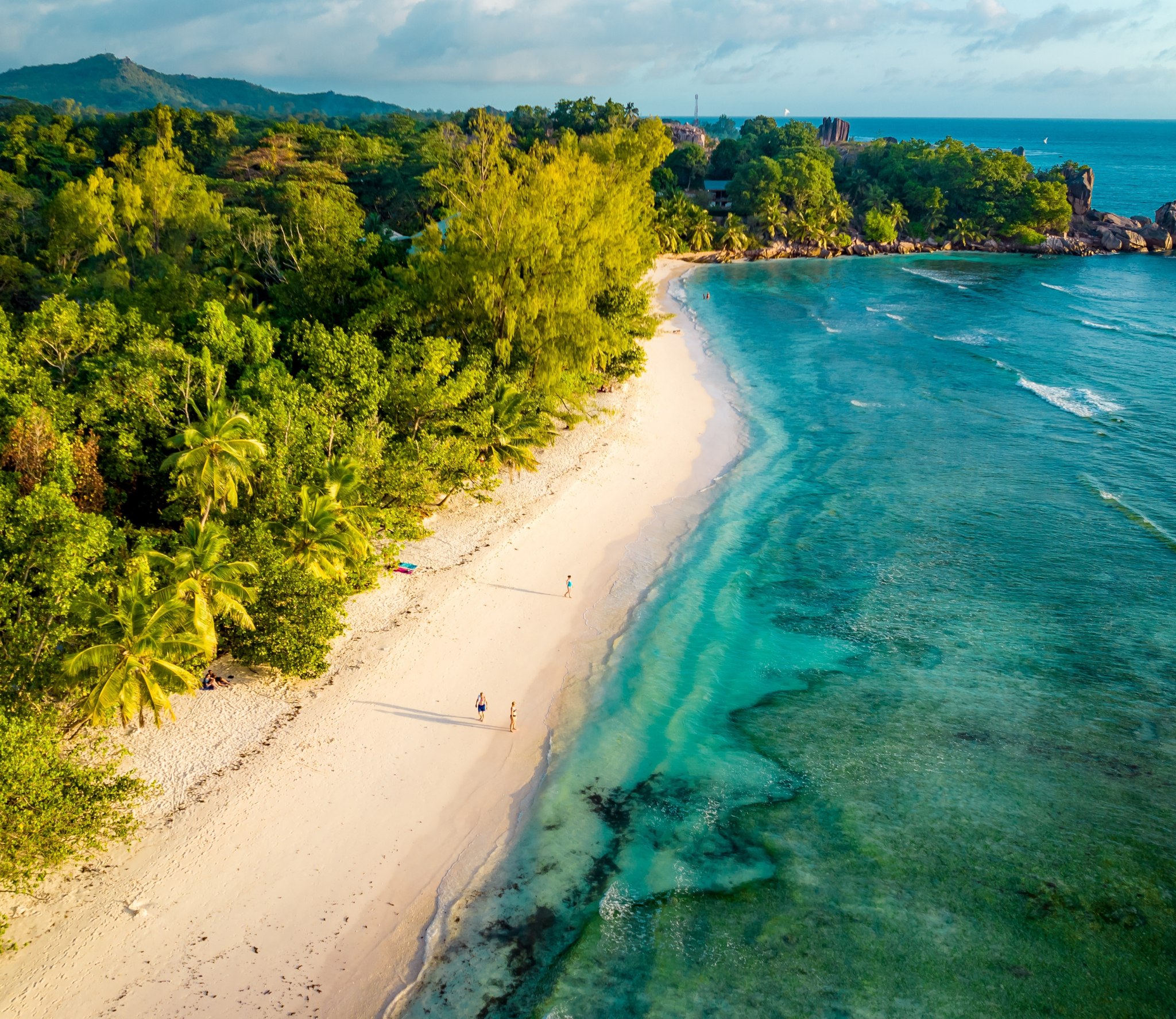 seychelles-landscape-tablet