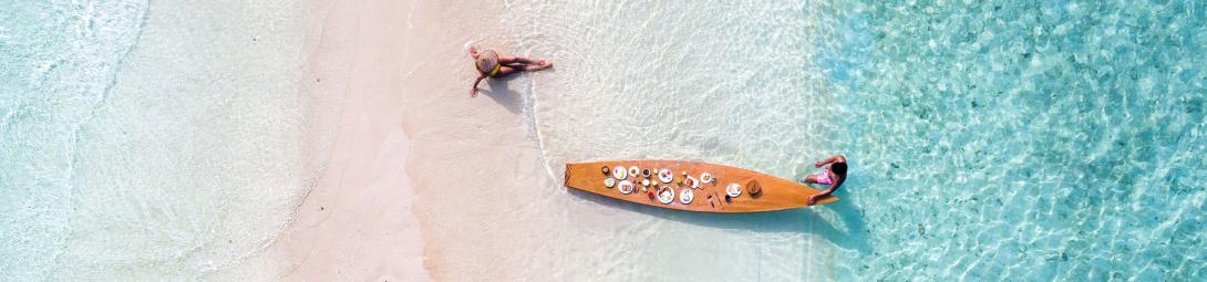 pink beach banner